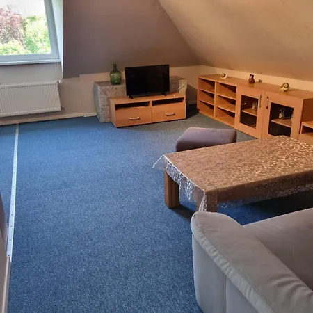 Ferienwohnung Dachgeschoss *